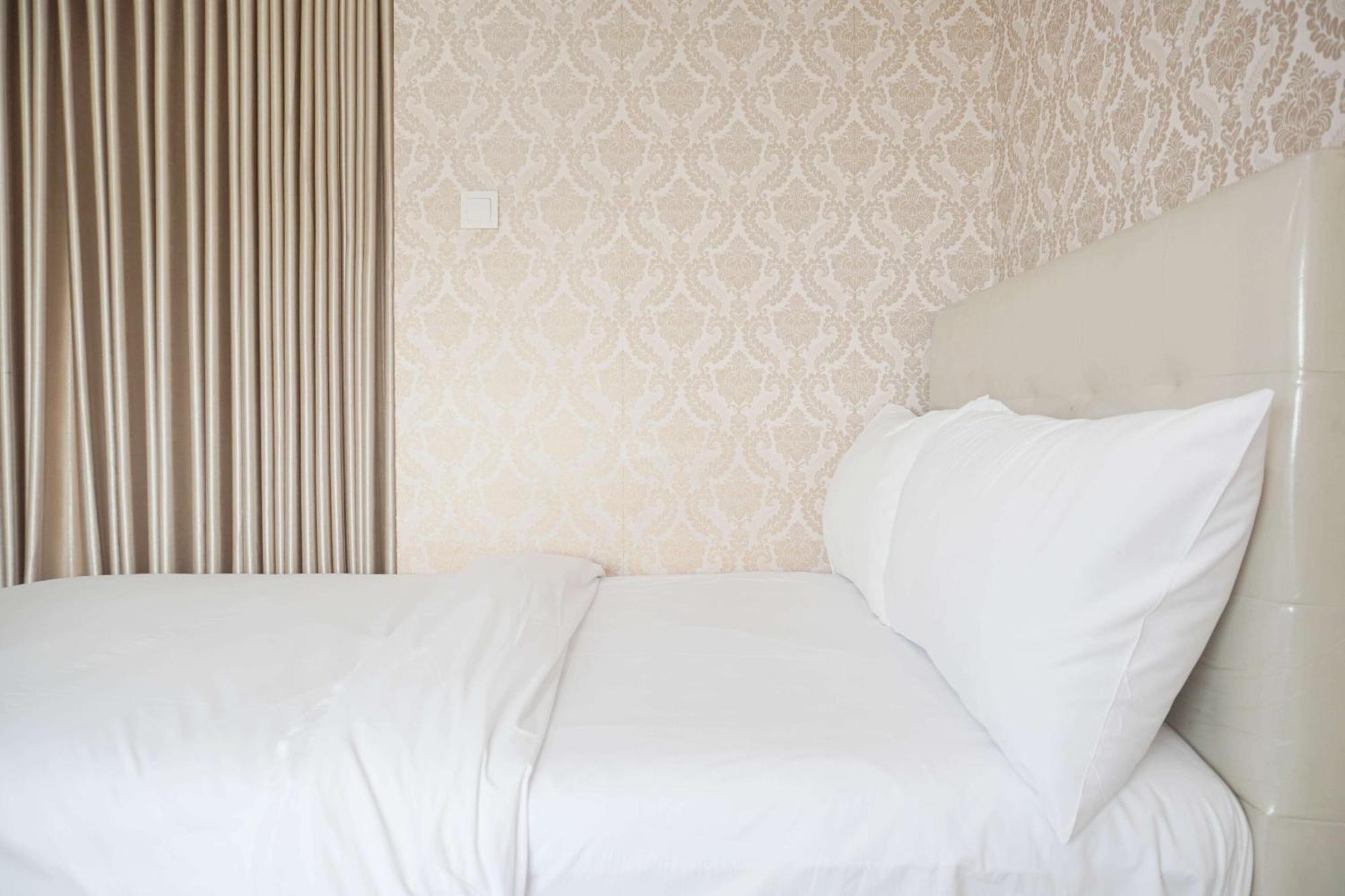 Homey And Modern At Sky Terrace By Travelio * Jakarta